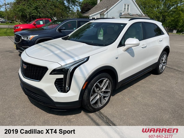 2019 Cadillac XT4 Sport 